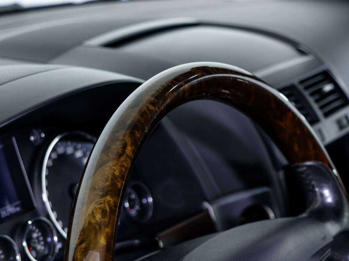 Volkswagen Touareg, 2006 Фото №13