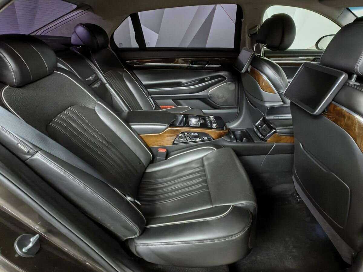 Genesis G90, 2017 Фото №12