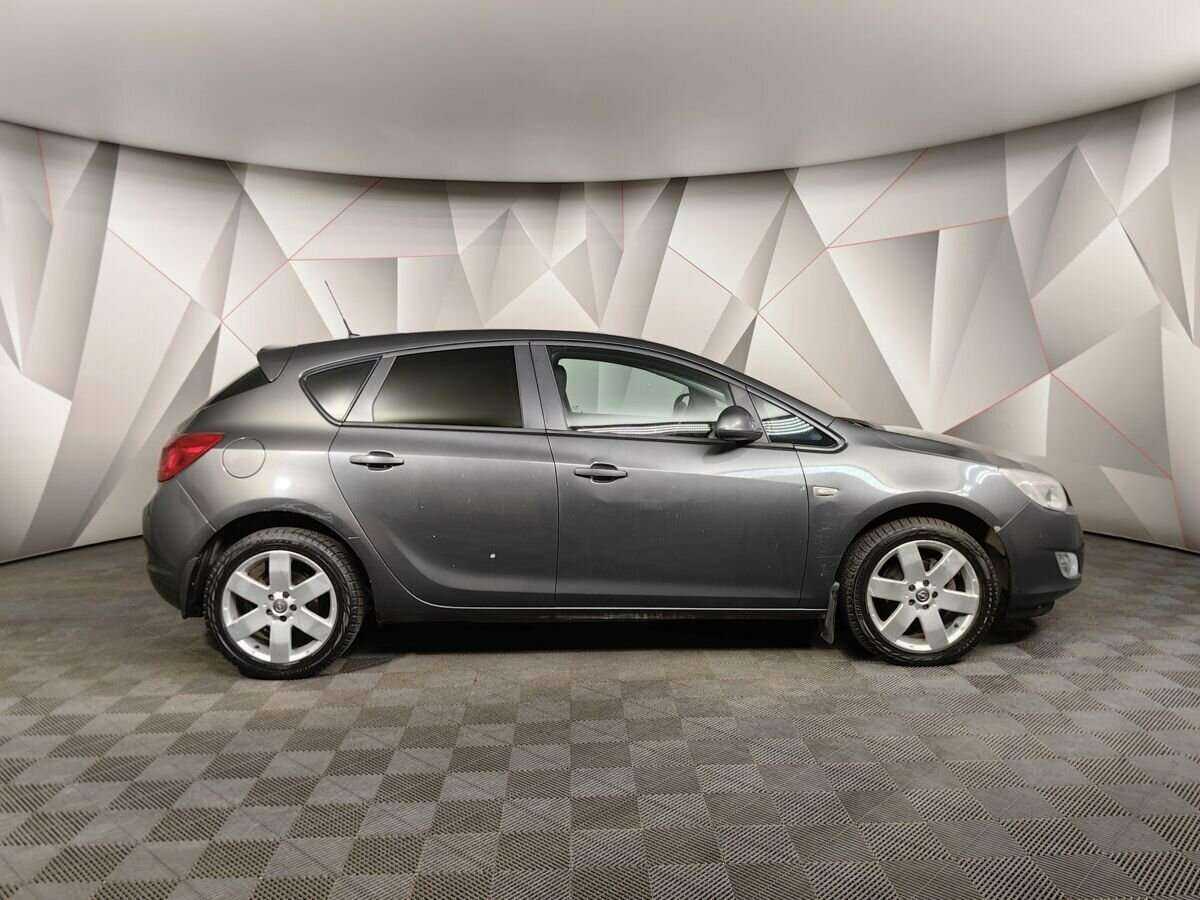 Opel Astra, 2012 - 156 000 км. | Фото №6