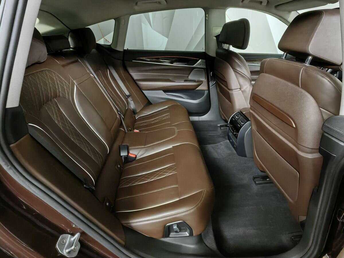 BMW 6 серии Gran Turismo 640i xDrive, 2018 Фото №12