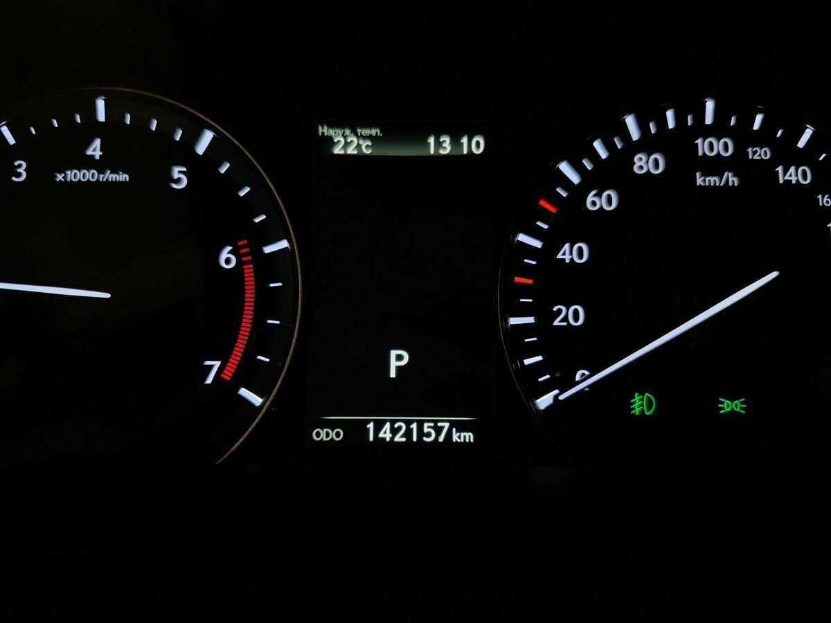 Lexus RX 200t, 2017 Фото №16