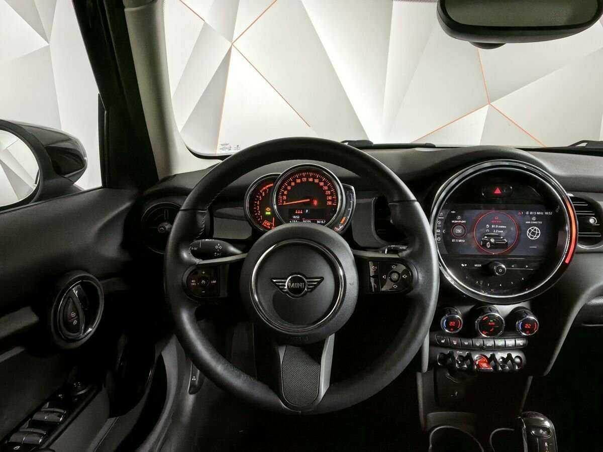 Mini Hatch Cooper, 2021 Фото №15