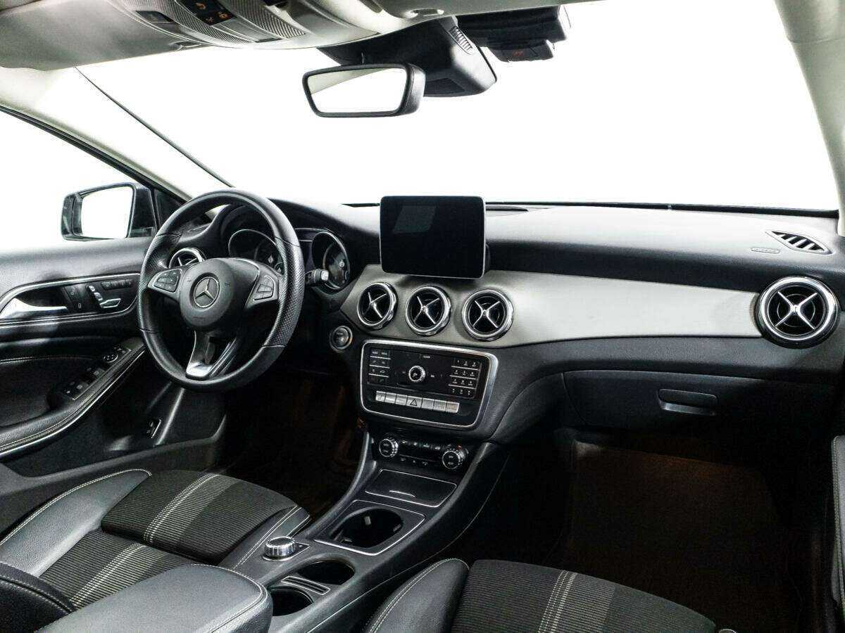 Mercedes-Benz GLA 200, 2019 Фото №9