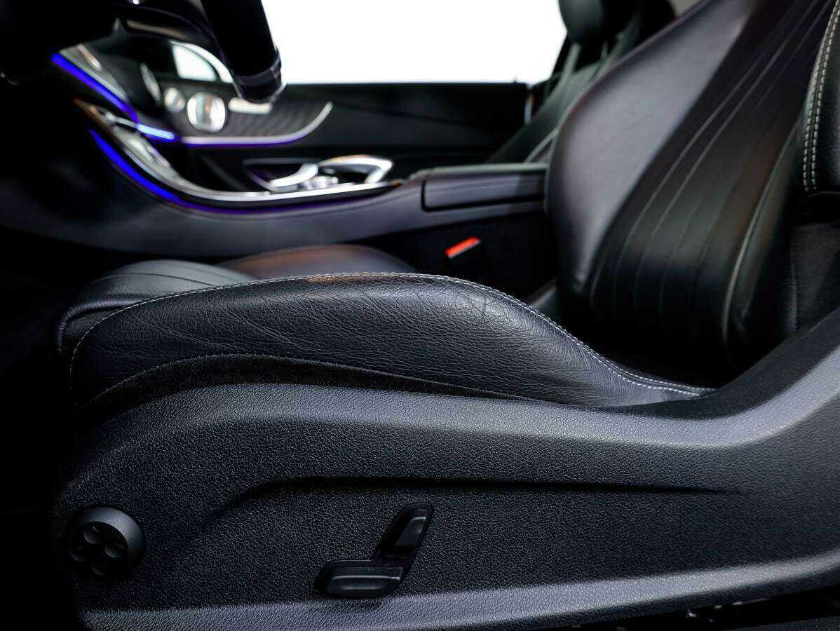 Mercedes-Benz E-Класс 200, 2019 Фото №21