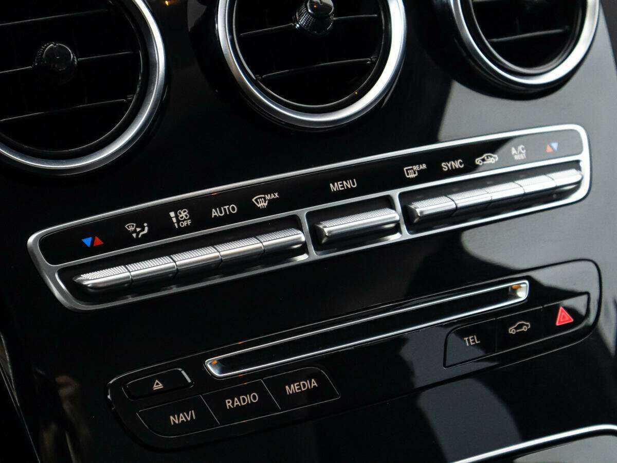 Mercedes-Benz GLC 250, 2016 Фото №16