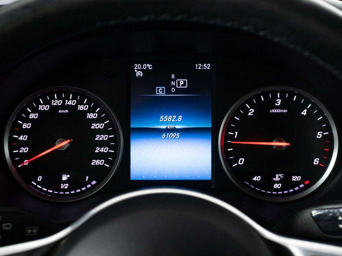 Mercedes-Benz GLC 300 d, 2021 Фото №12
