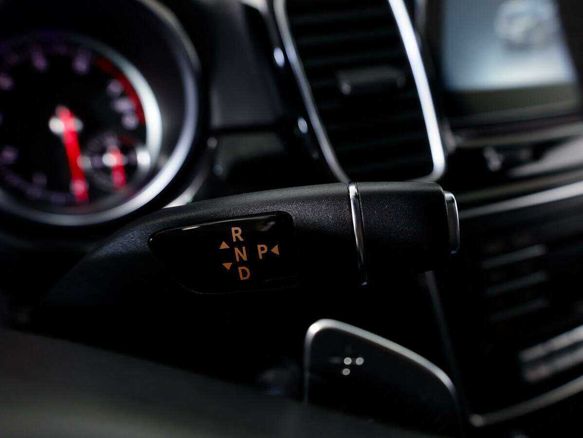 Mercedes-Benz GLS 400, 2016 Фото №23