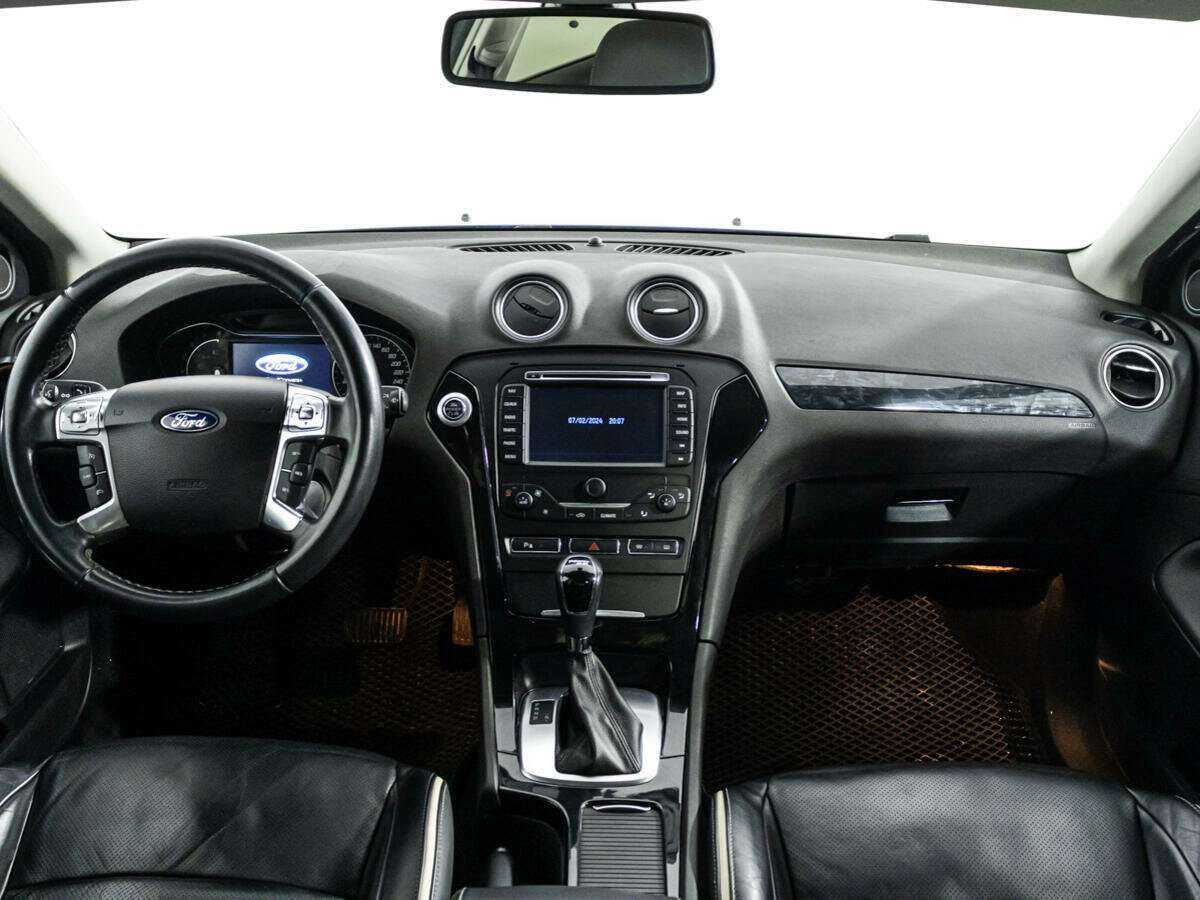 Ford Mondeo, 2013 Фото №13