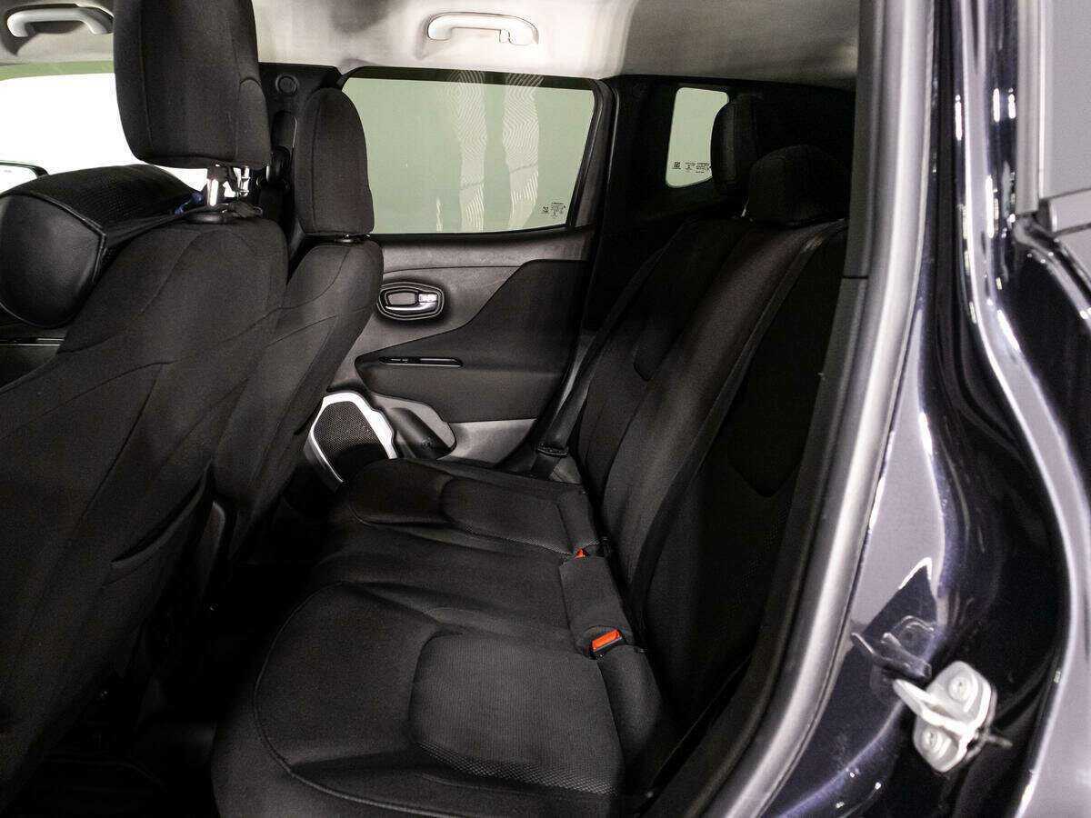 Jeep Renegade, 2017 Фото №10