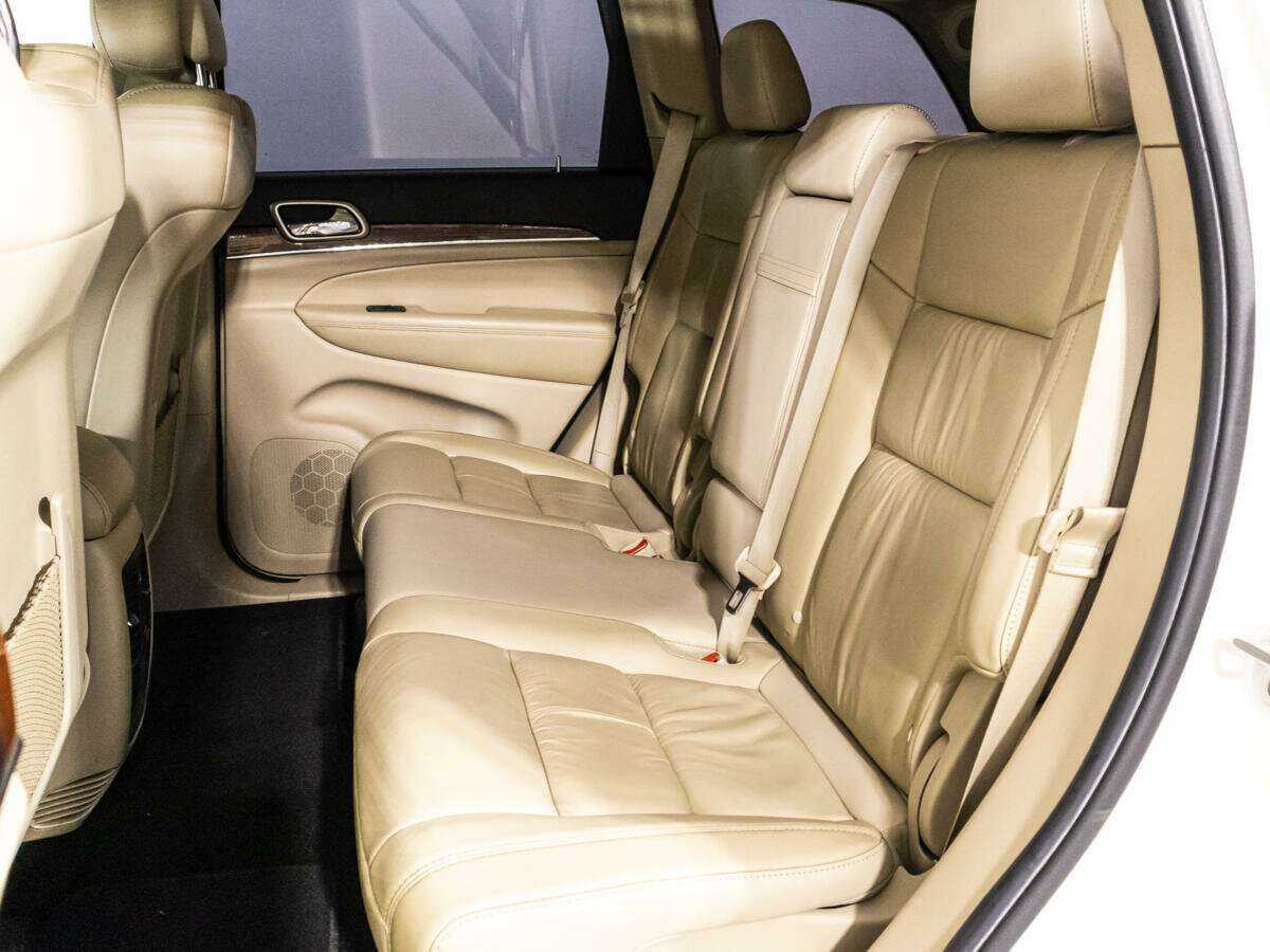 Jeep Grand Cherokee, 2011 Фото №9