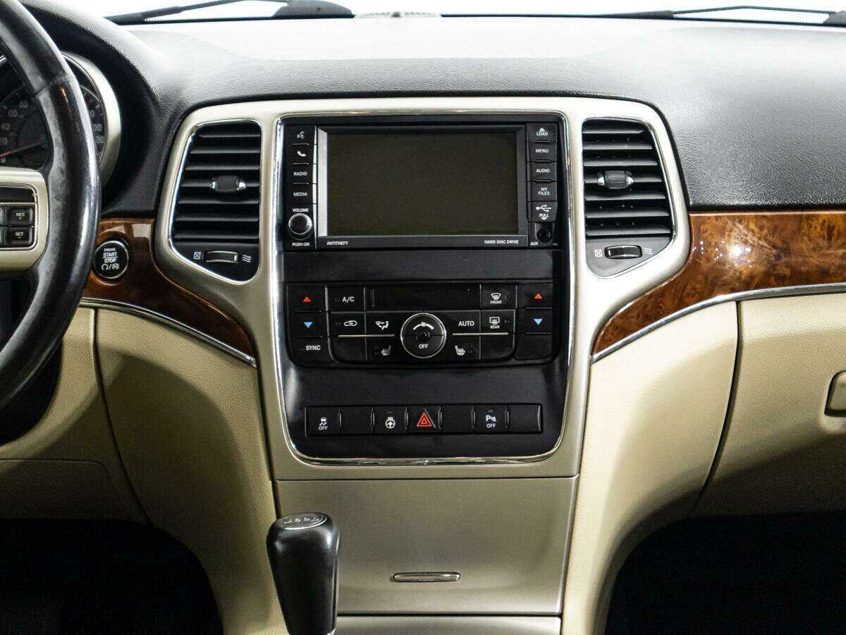 Jeep Grand Cherokee, 2011 Фото №13