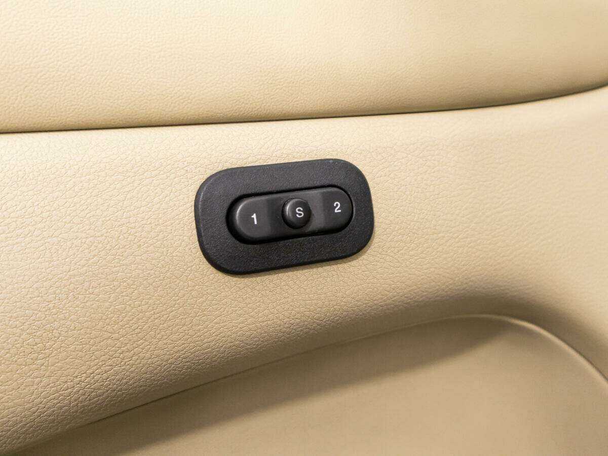 Jeep Grand Cherokee, 2011 Фото №15