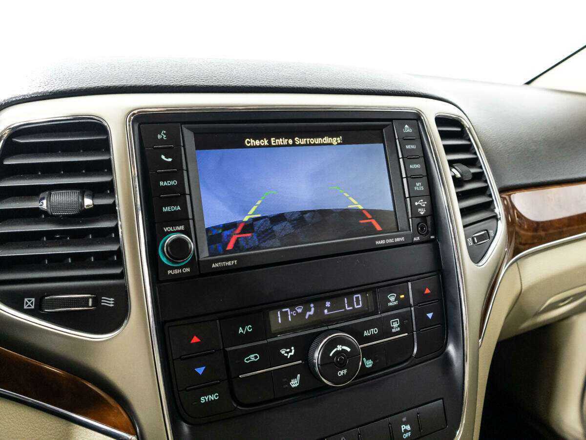 Jeep Grand Cherokee, 2011 Фото №16