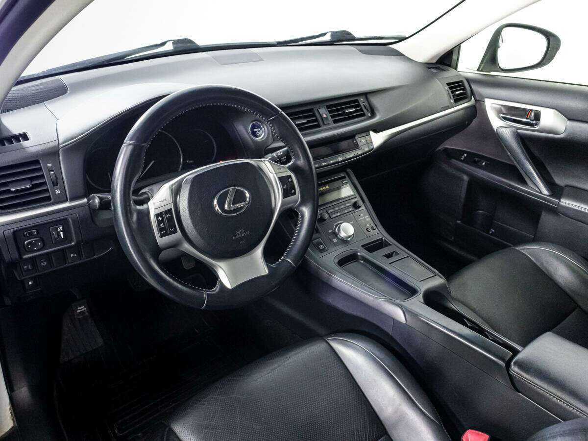 Lexus CT 200h, 2012 Фото №11