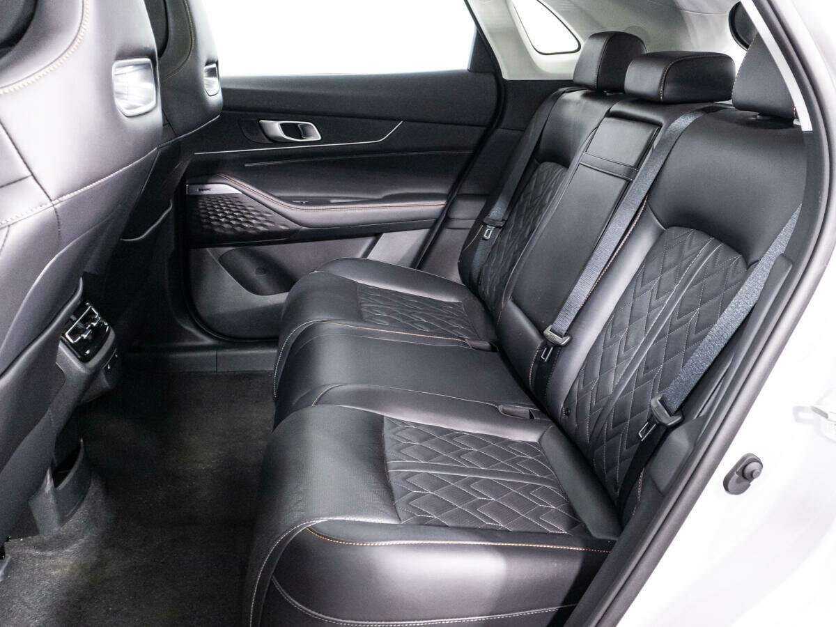 Changan UNI-K, 2023 Фото №10