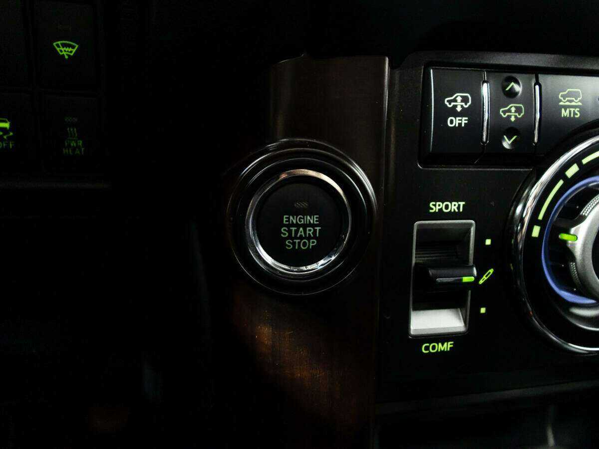 Toyota Land Cruiser Prado, 2016 Фото №18