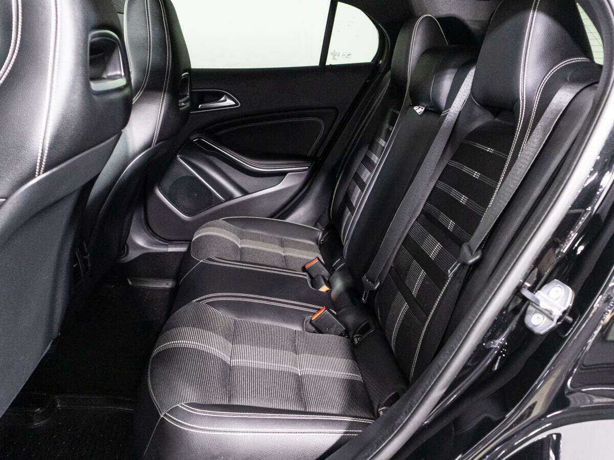 Mercedes-Benz GLA 250, 2018 Фото №10