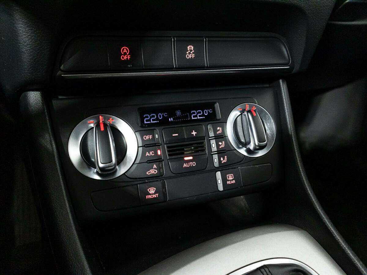 Audi Q3, 2013 Фото №15