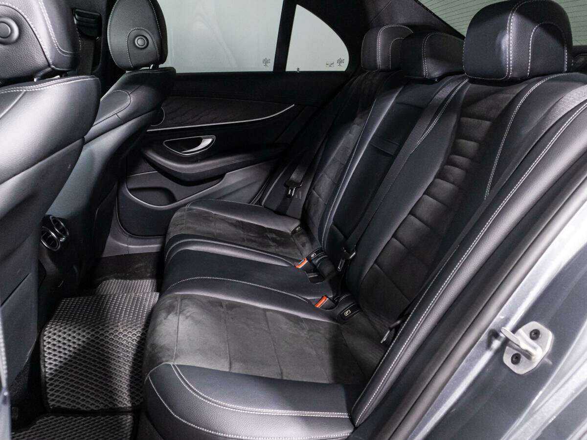Mercedes-Benz E-Класс 200, 2019 Фото №10