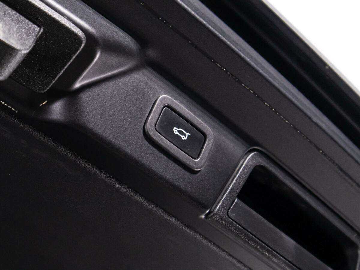 Land Rover Range Rover Velar, 2019 Фото №14