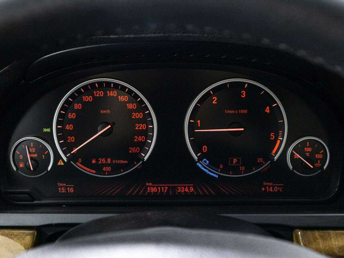 BMW 7 серии 740d xDrive, 2011 Фото №12