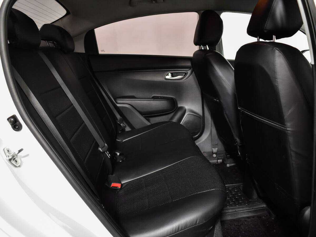 Kia Rio, 2017 Фото №10