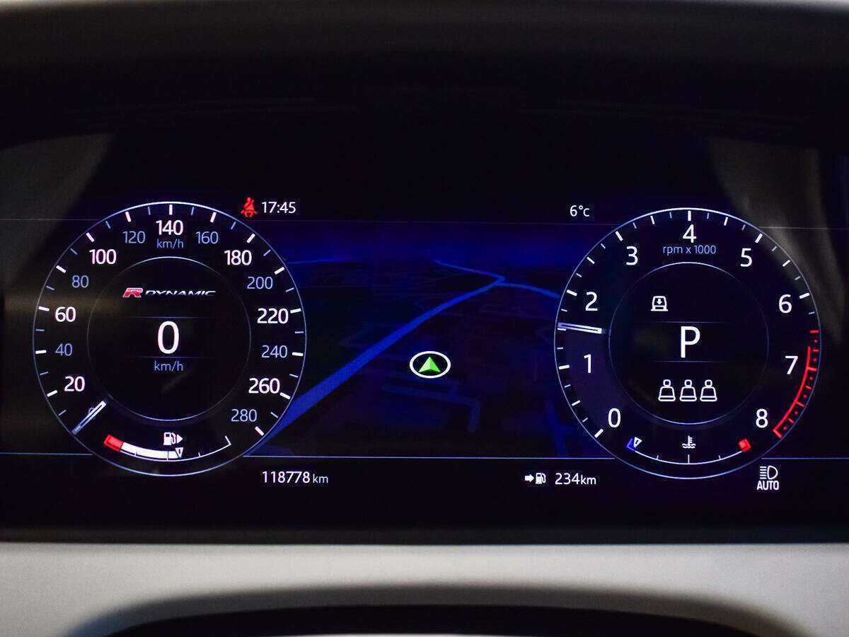 Land Rover Range Rover Velar, 2020 - 118 777 км. | Фото №8