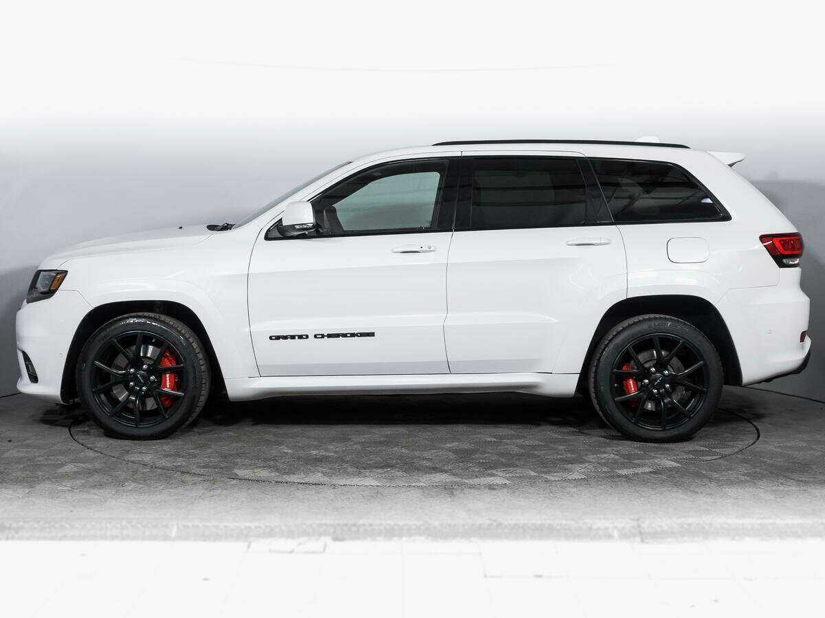 Jeep Grand Cherokee SRT, 2020 Фото №8