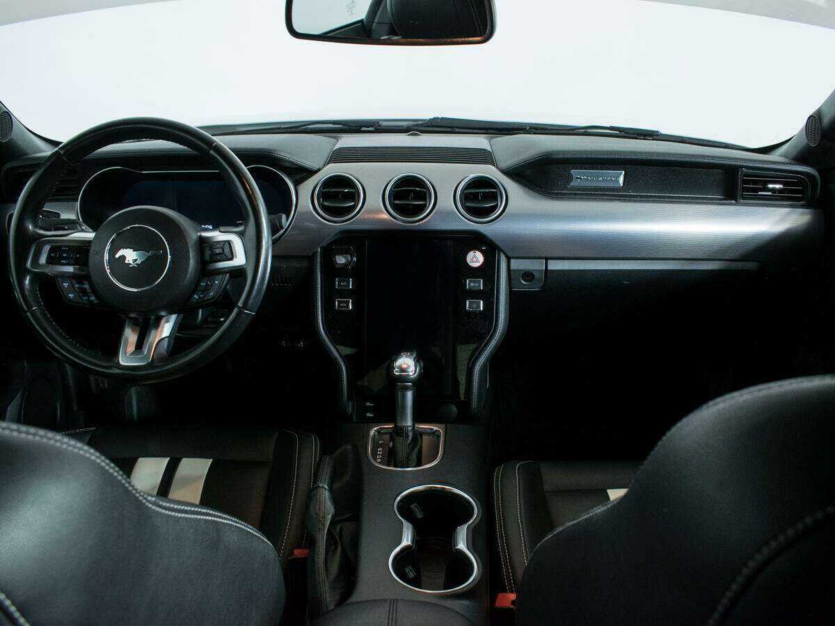 Ford Mustang, 2019 Фото №12