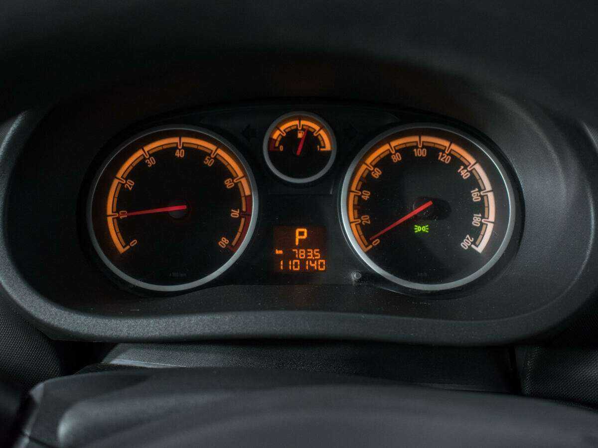 Opel Corsa, 2010 Фото №11