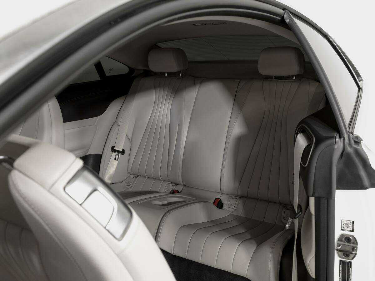 Mercedes-Benz E-Класс 200, 2017 Фото №10