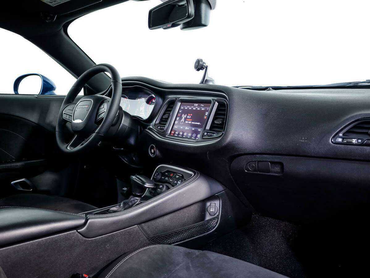 Dodge Challenger, 2020 - 57 141 км. | Фото №8
