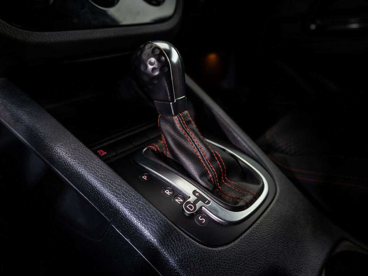 Volkswagen Scirocco, 2013 Фото №14