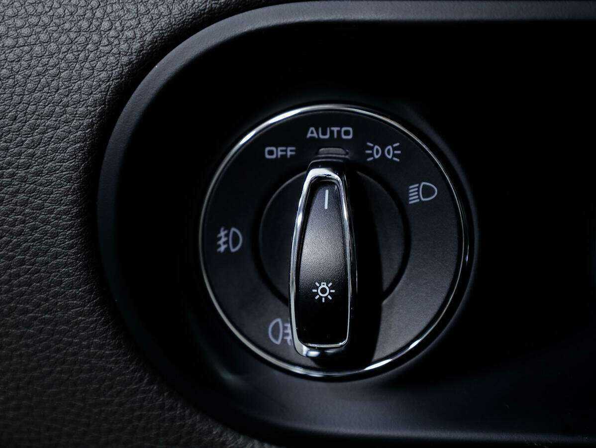 Porsche Macan Turbo, 2015 Фото №18