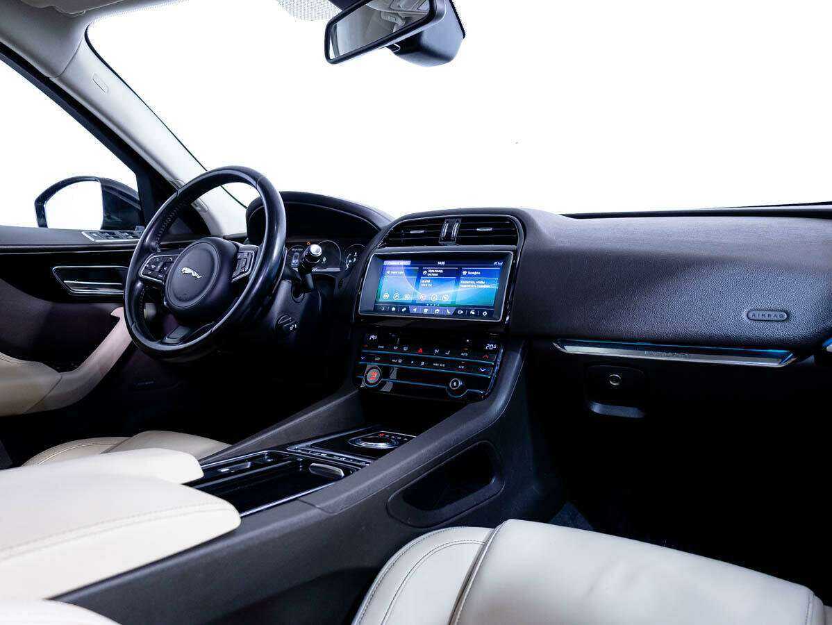 Jaguar F-Pace, 2016 - 83 850 км. | Фото №8