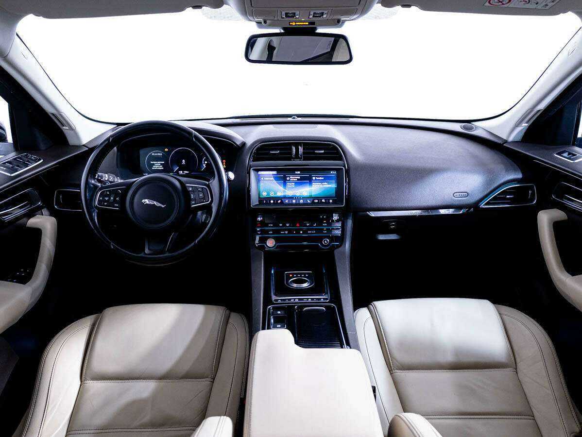 Jaguar F-Pace, 2016 Фото №9