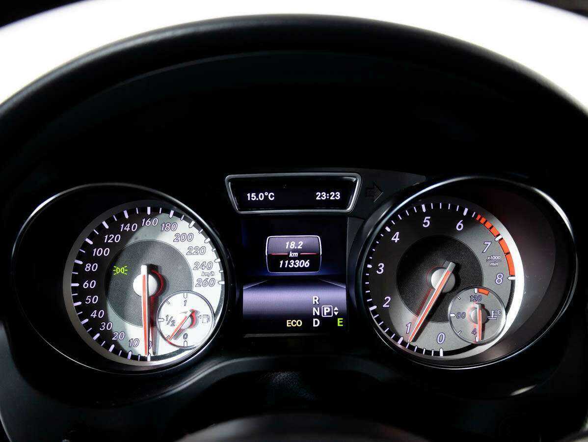 Mercedes-Benz GLA 250, 2014 Фото №11