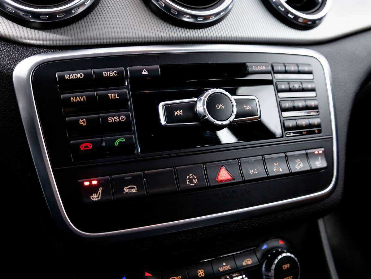 Mercedes-Benz GLA 250, 2014 Фото №19