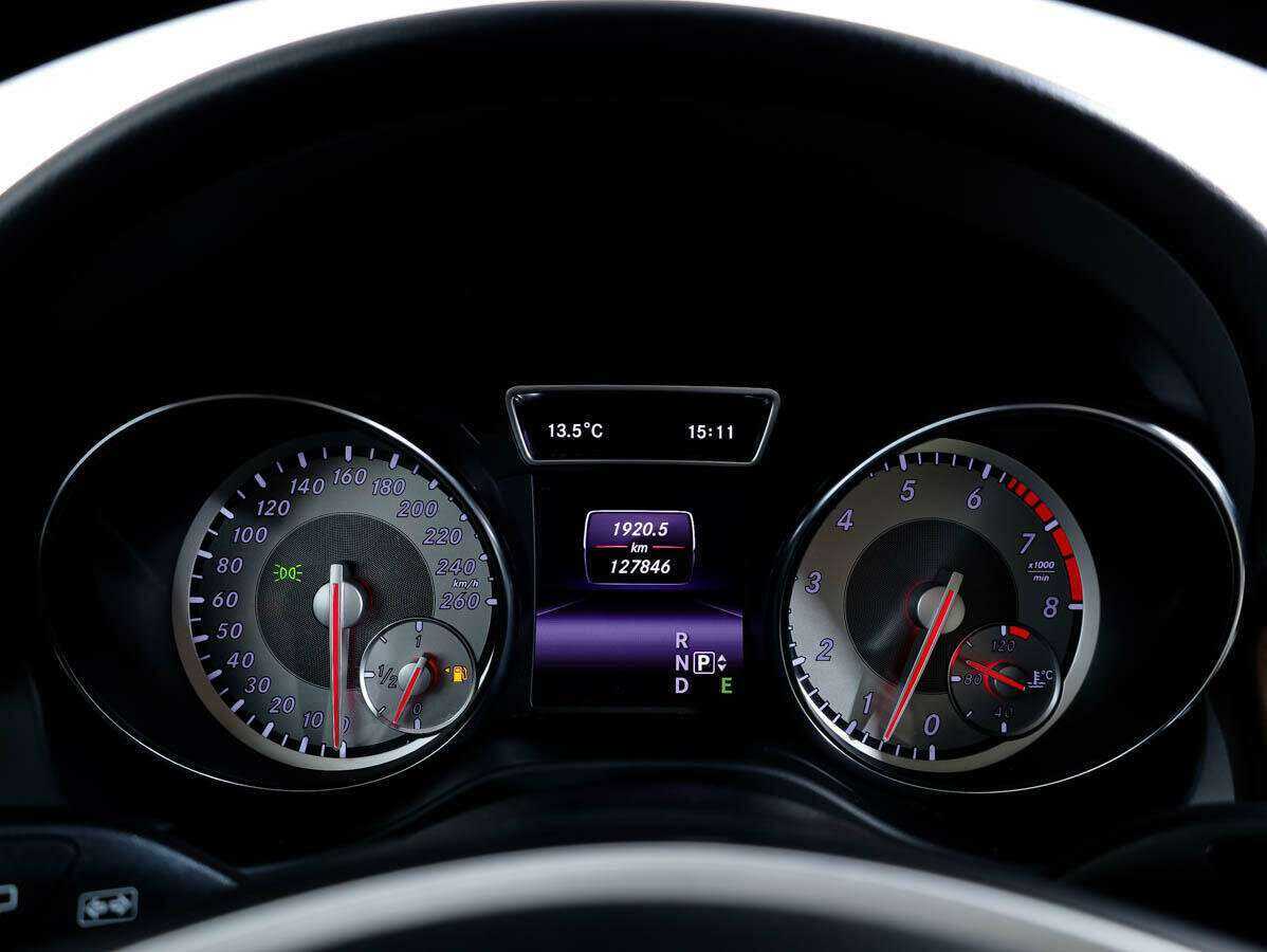 Mercedes-Benz GLA 200, 2015 Фото №25