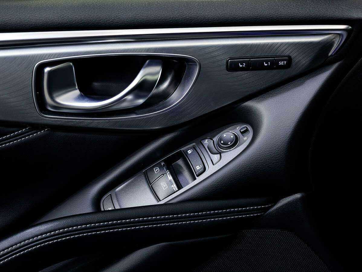 Infiniti Q60, 2021 Фото №18
