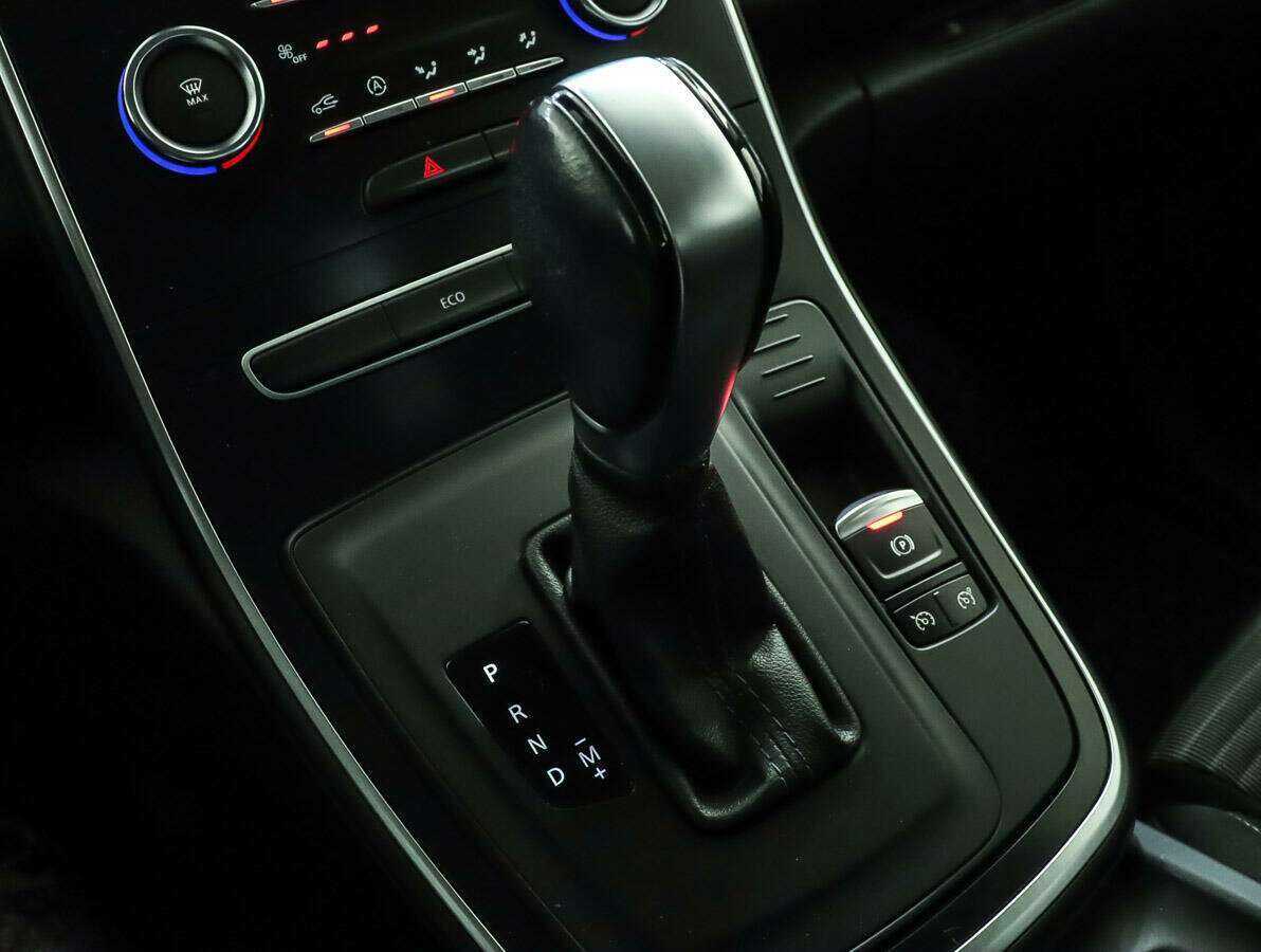 Renault Scenic, 2018 Фото №14