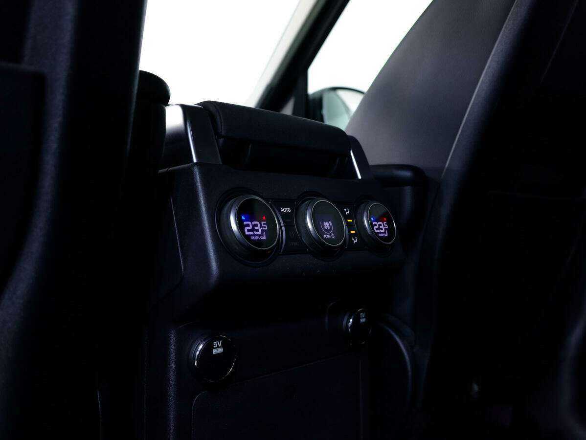 Land Rover Discovery, 2017 Фото №13