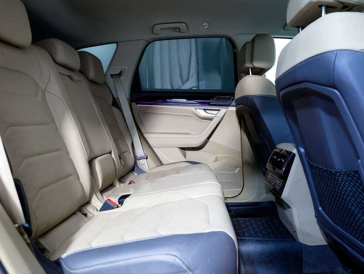 Volkswagen Touareg, 2020 Фото №11