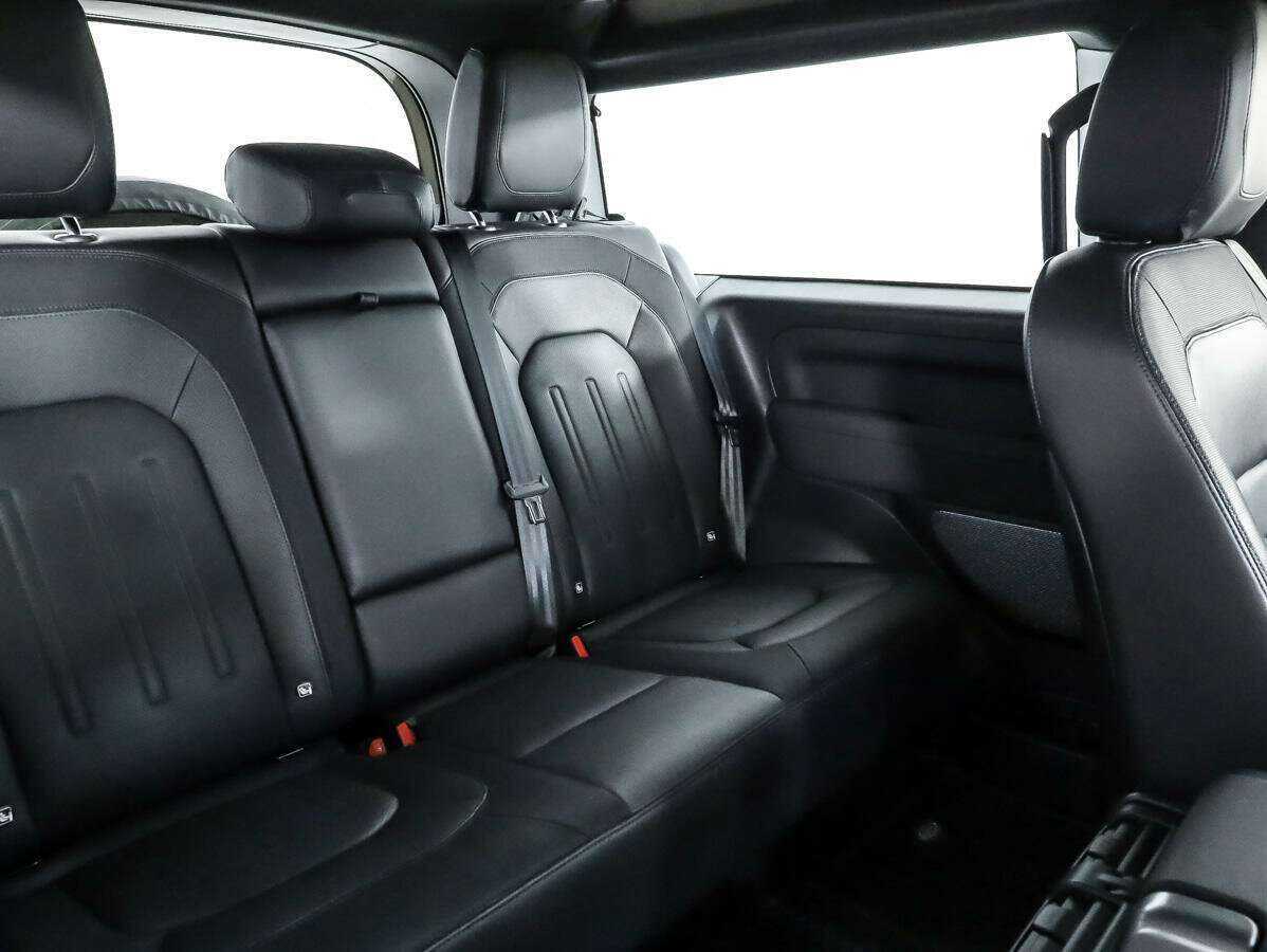 Land Rover Defender 90, 2021 Фото №12