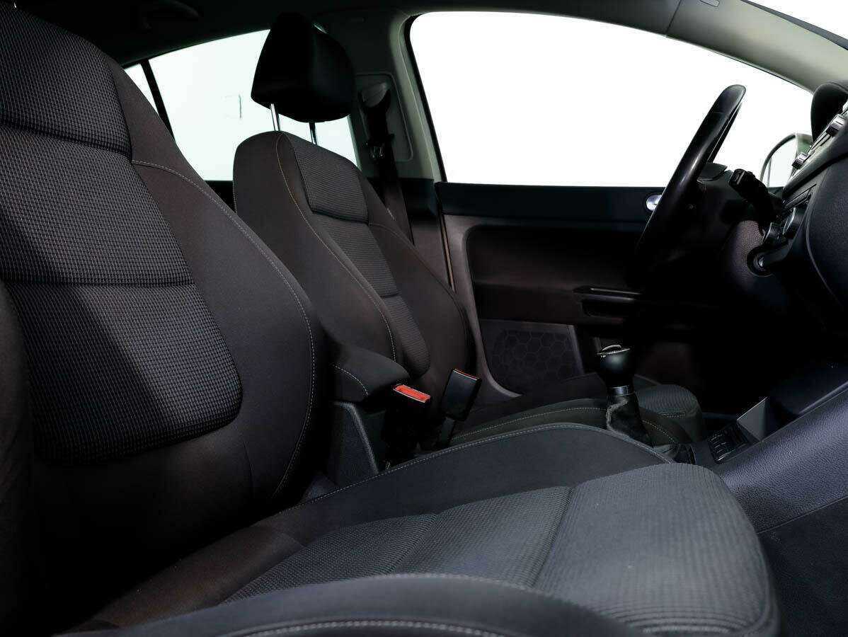 Volkswagen Golf Plus, 2011 Фото №13