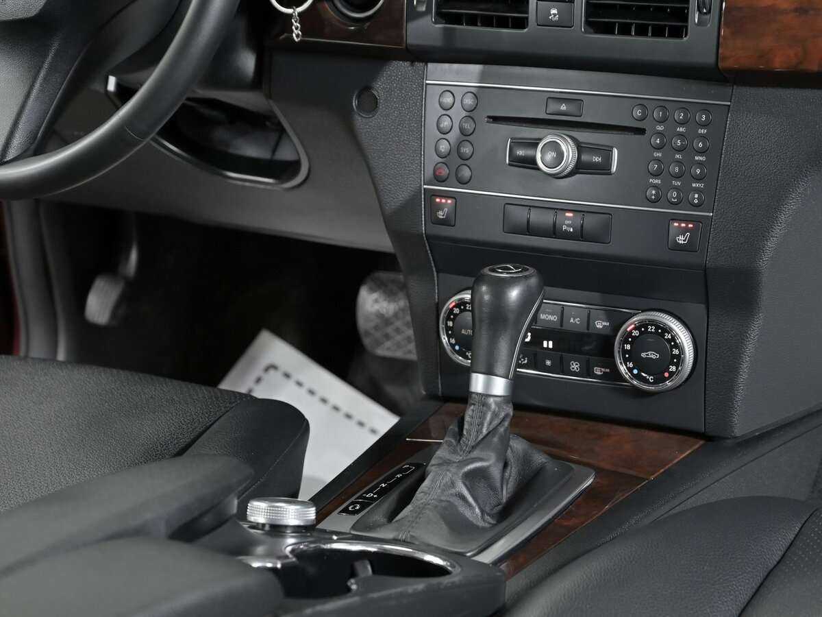 Mercedes-Benz GLK-Класс 300, 2010 Фото №13