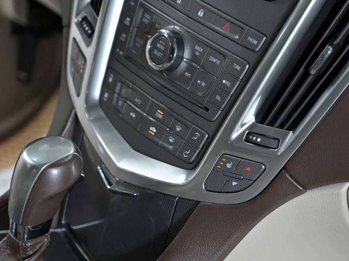 Cadillac SRX, 2010 Фото №15