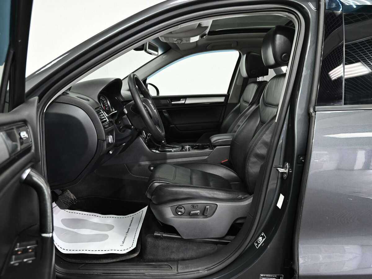 Volkswagen Touareg, 2011 - 152 000 км. | Фото №8