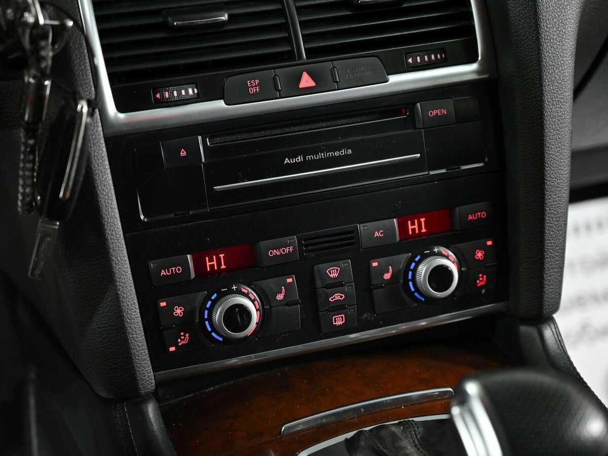 Audi Q7, 2010 Фото №10