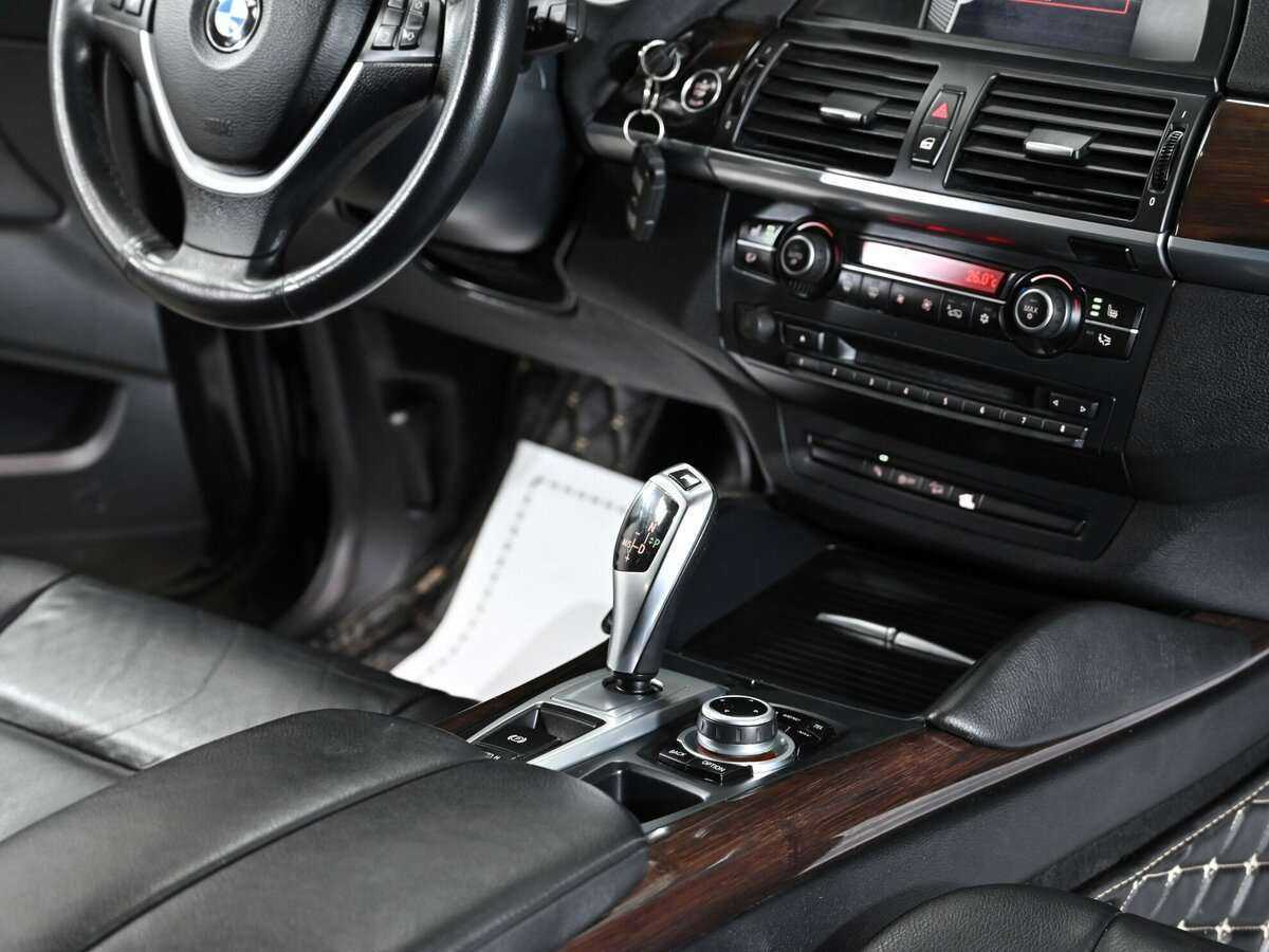 BMW X6 35i, 2013 Фото №12